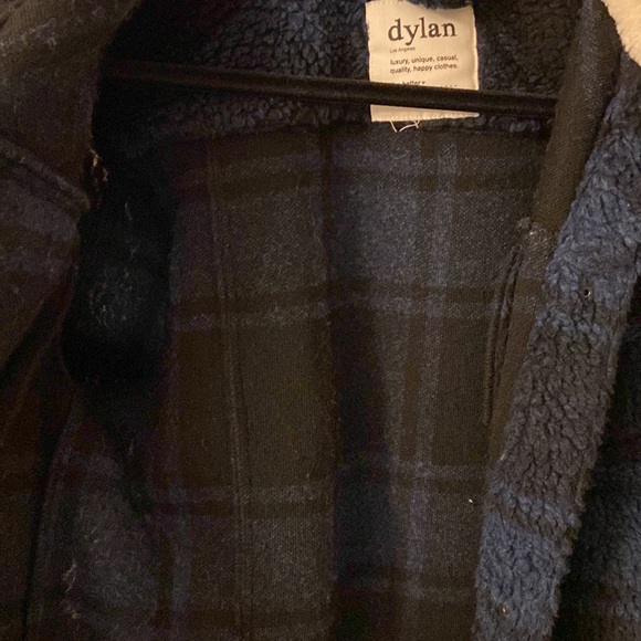 Sherpa collared jacket in size small - Picture 4 of 6